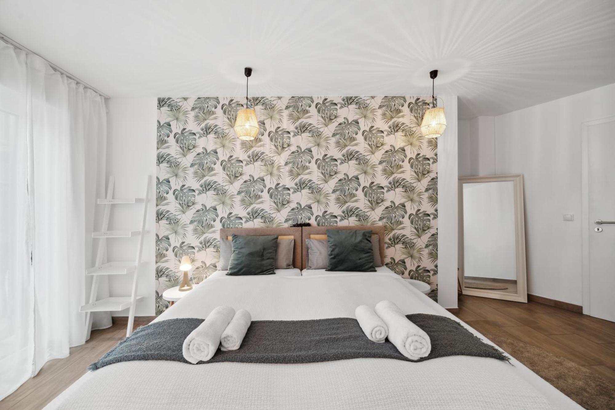 Sali Homes Spacious Apartment With Terrace In City Center Bayreuth Exterior foto